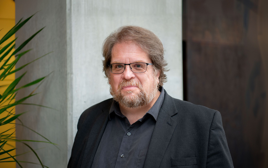 Professor Tom Dowd